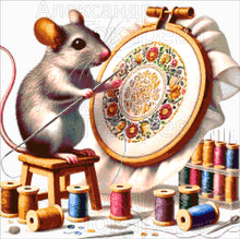 Lade das Bild in den Galerie-Viewer, Stickpackung mit Perlen "stickendes Mäuschen"