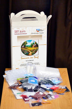 Lade das Bild in den Galerie-Viewer, Stickpackung mit Perlen "Sommer im Dorf"