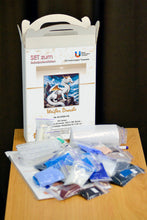 Lade das Bild in den Galerie-Viewer, Stickpackung mit Perlen "Weißer Drache"