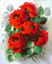 Lade das Bild in den Galerie-Viewer, Stickpackung mit Perlen "Feuerrosen"