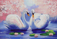 Lade das Bild in den Galerie-Viewer, Stickpackung mit Perlen "Ein Paar Schwäne"