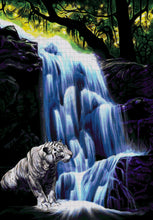 Lade das Bild in den Galerie-Viewer, Stickpackung mit Perlen "Tiger am Wasserfall"