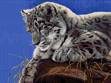 Lade das Bild in den Galerie-Viewer, Stickpackung mit Perlen "nächtliche Jagd"