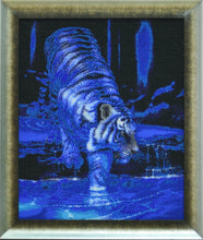 Lade das Bild in den Galerie-Viewer, Stickpackung mit Perlen "Tiger im Wasser"