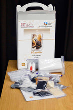 Lade das Bild in den Galerie-Viewer, Stickpackung mit Perlen "Flussotter"
