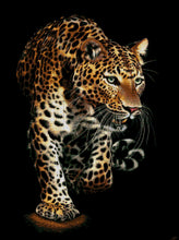 Lade das Bild in den Galerie-Viewer, Stickpackung mit Perlen &quot;Leopard&quot;
